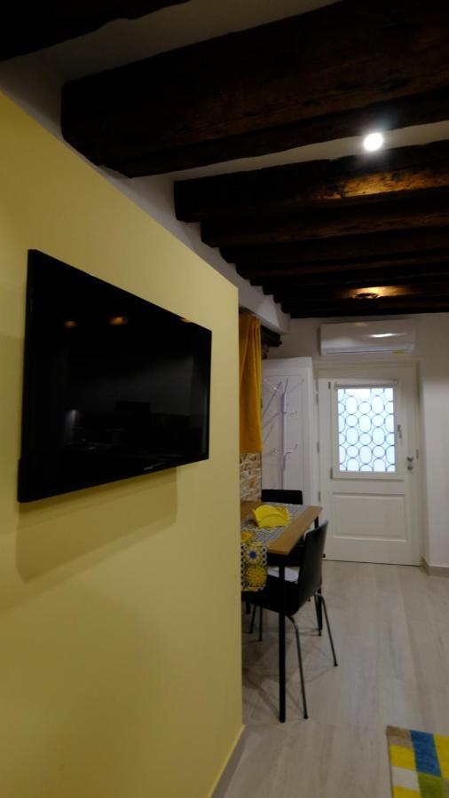 Ca' Nostra Apartment เวนิส ภายนอก รูปภาพ